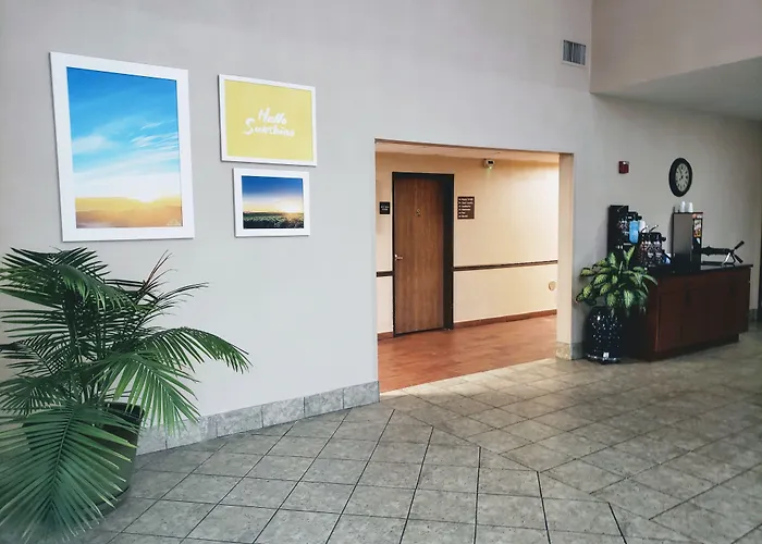 Days & By Wyndham I-80 Hotel