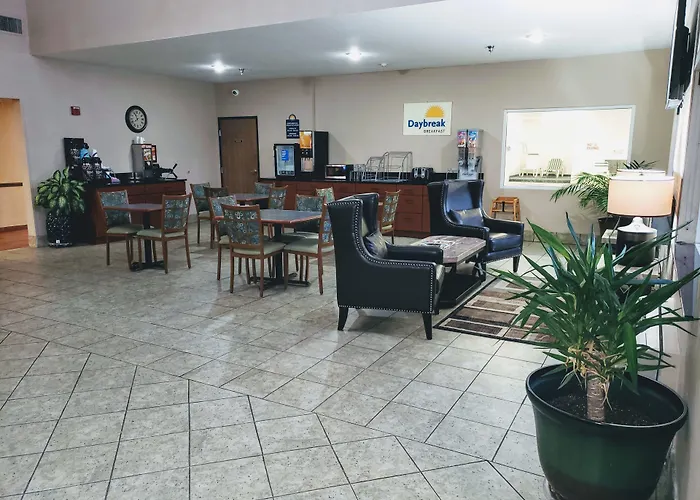 Hotel Days & By Wyndham I-80 Morris